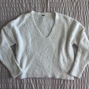 Free People Cream Boucle V-Neck Sweater (S)